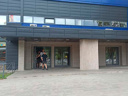 Вход в офис