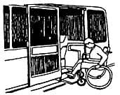 Посадка на кресле-коляске с использованием откидного пандусного приспособления