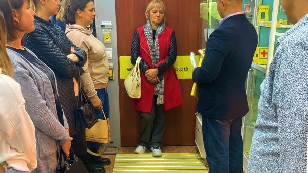 Тифлоцентр в Екатеринбурге продолжает обучать доступной среде
