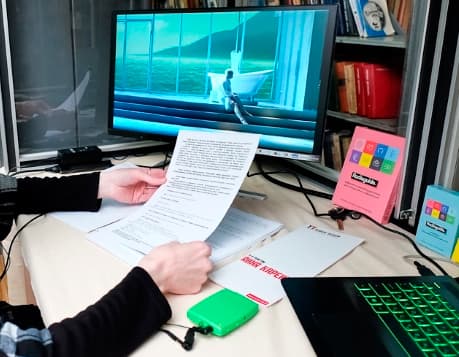 Процесс записи тифлокомментариев для МГН