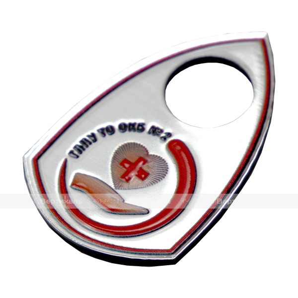 Гардеробные номерки тактильные треугольной формы двусторонние на основе ABS с защитным покрытием 70х45 мм – фото № 2