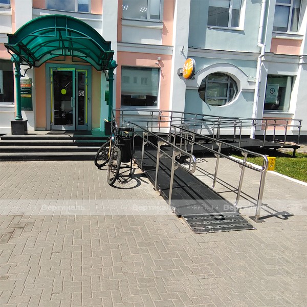 Пандус-конструктор площадка разворотная с настилом из резинового покрытия 2140 x 1540 x 80мм – фото № 5