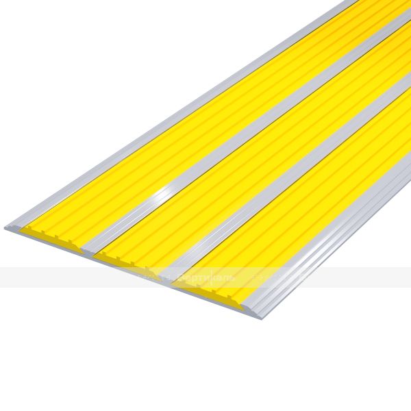 Накладка на ступень в AL профиле шириной 100мм, с тремя контрастными вставками шириной 29мм желтого цвета – фото № 1