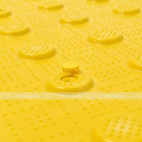 Плитка тактильная (непреодолимое препятствие, конусы шахматные) противоскользящая, 500х500х5, ПУ, желтый – фото № 7