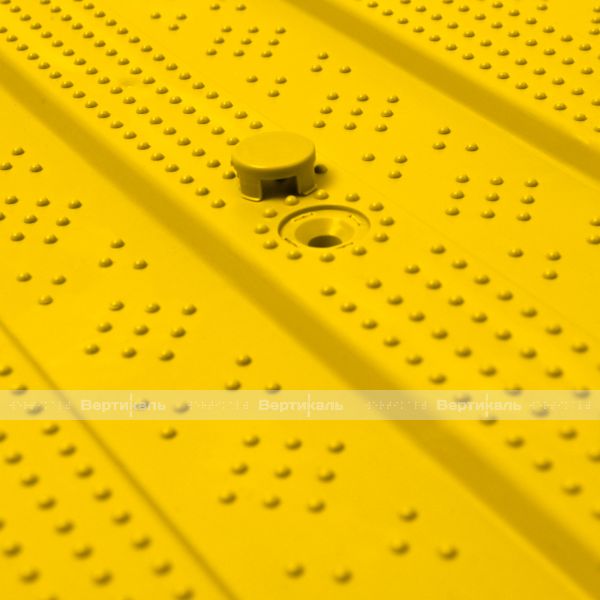 Плитка тактильная (направление движения, полоса) противоскользящая, 500х540х5, ПВХ, желтый – фото № 8