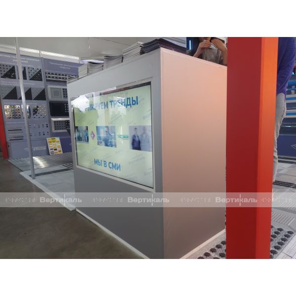 Стойка ресепшен с телевизором Вертикаль – фото № 6